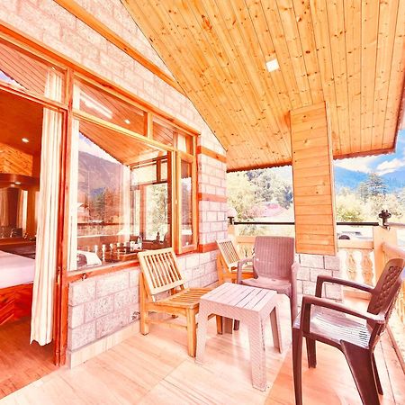 Sagar Resort !! Mountain View ! Luxury Stay ! Family Resort ! Private Parking ! Near Mall Road Manāli Dış mekan fotoğraf